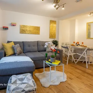 Apartment Charming Next To Station, Brighton